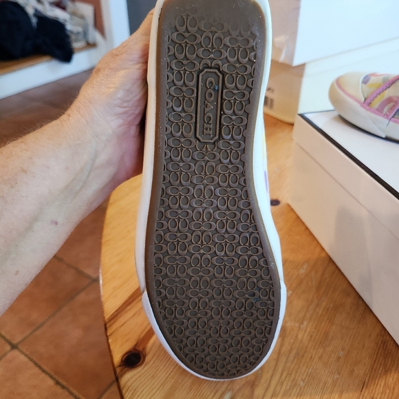 Coach Barrett lace canvas sneaker. Multi pink, size 7.5 - Picture 10 of 13